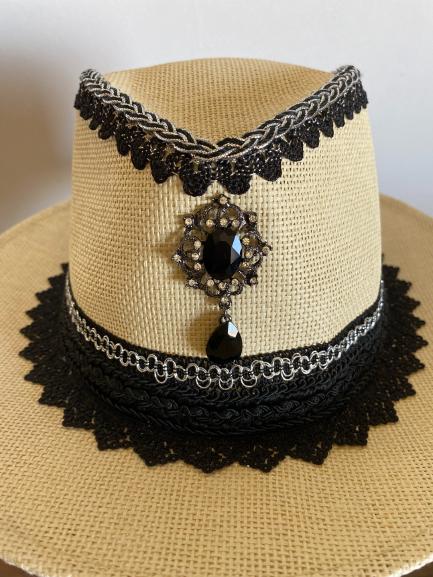 Ivory and Black Ibiza Hat - Dandelion Lifestyle
