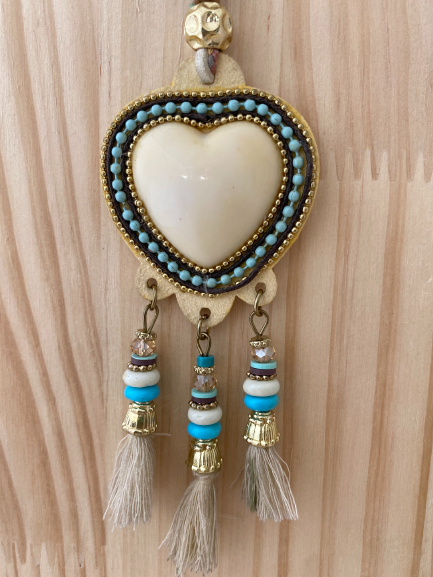 Cream Cherokee Heart on Pulp Cord with Tassles - Dandelion Lifestyle